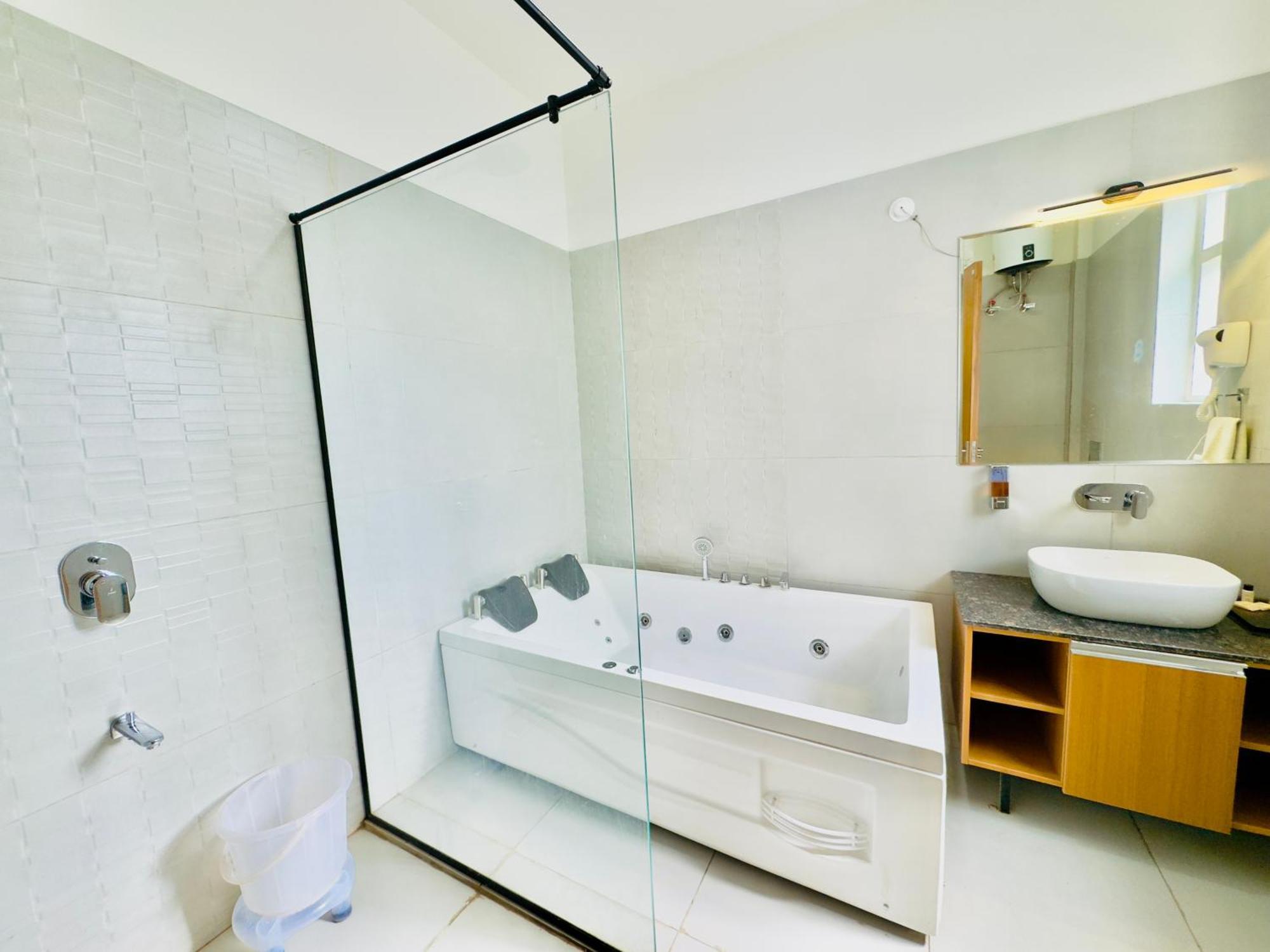 Forest Creek Resort Kiari - A Luxury 4 Star Resort Rāmnagar Extérieur photo